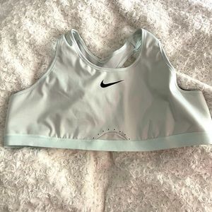 Light Mint green Nike dri-fit sports bra - size 3X with adjustable back